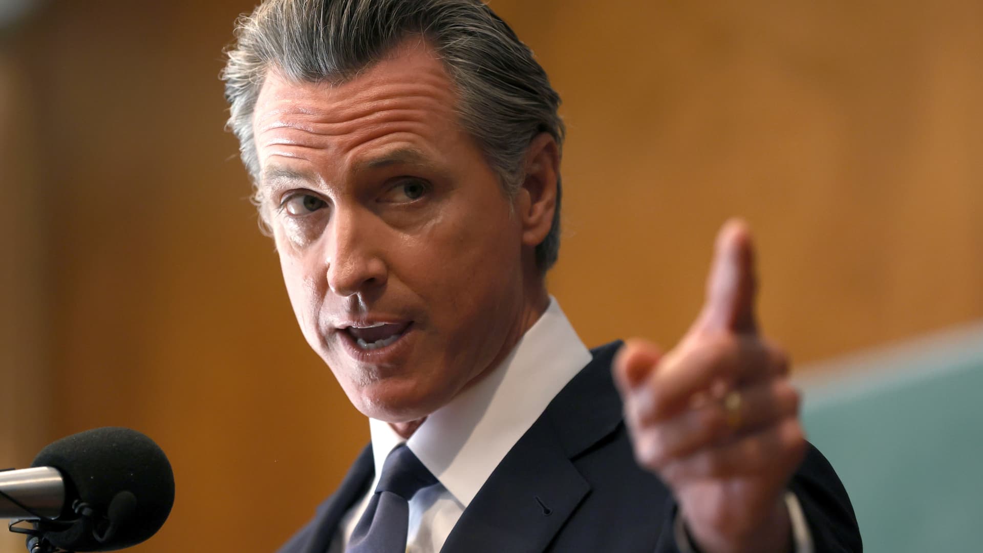 California governor says state won’t do business with Walgreens over position on abortion pillCalifornia governor says state won’t do business with Walgreens over position on abortion pill