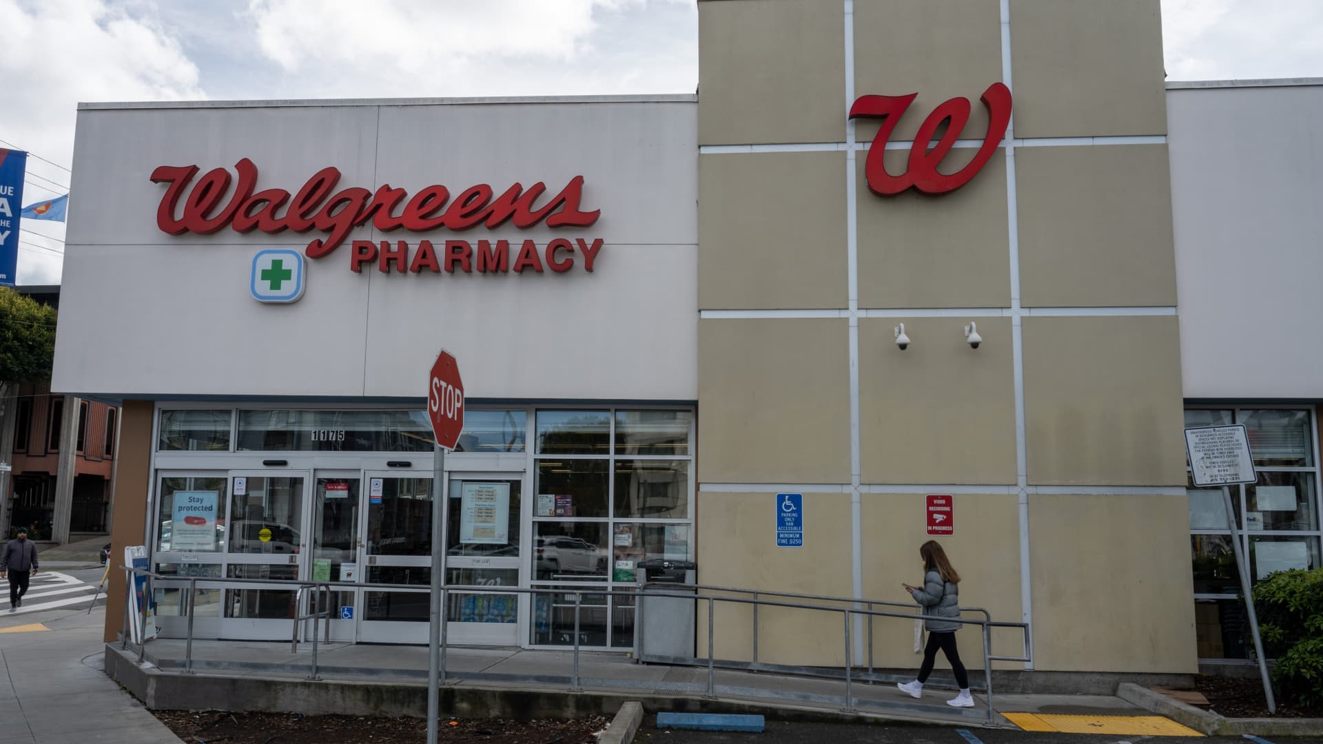 California will not renew $54 million contract with Walgreens over abortion pill policyCalifornia will not renew $54 million contract with Walgreens over abortion pill policy