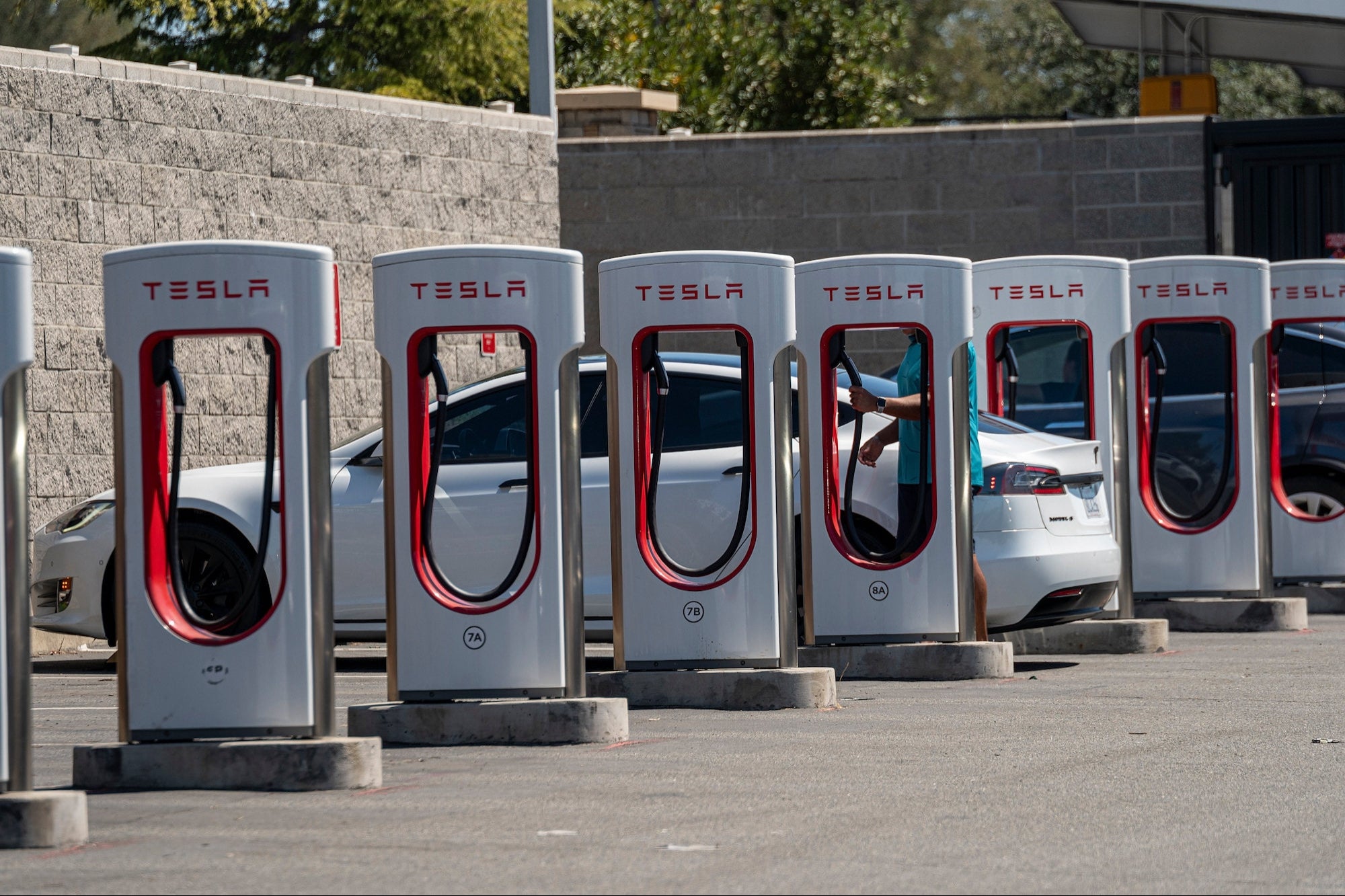 Entrepreneur | Tesla’s Charging Stations Will Be Available to All EVs by 2024Entrepreneur | Tesla’s Charging Stations Will Be Available to All EVs by 2024