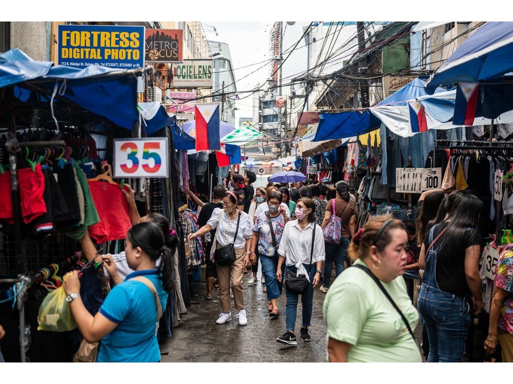 Philippine Central Banker Keeps Door Open to Further Rate HikePhilippine Central Banker Keeps Door Open to Further Rate Hike