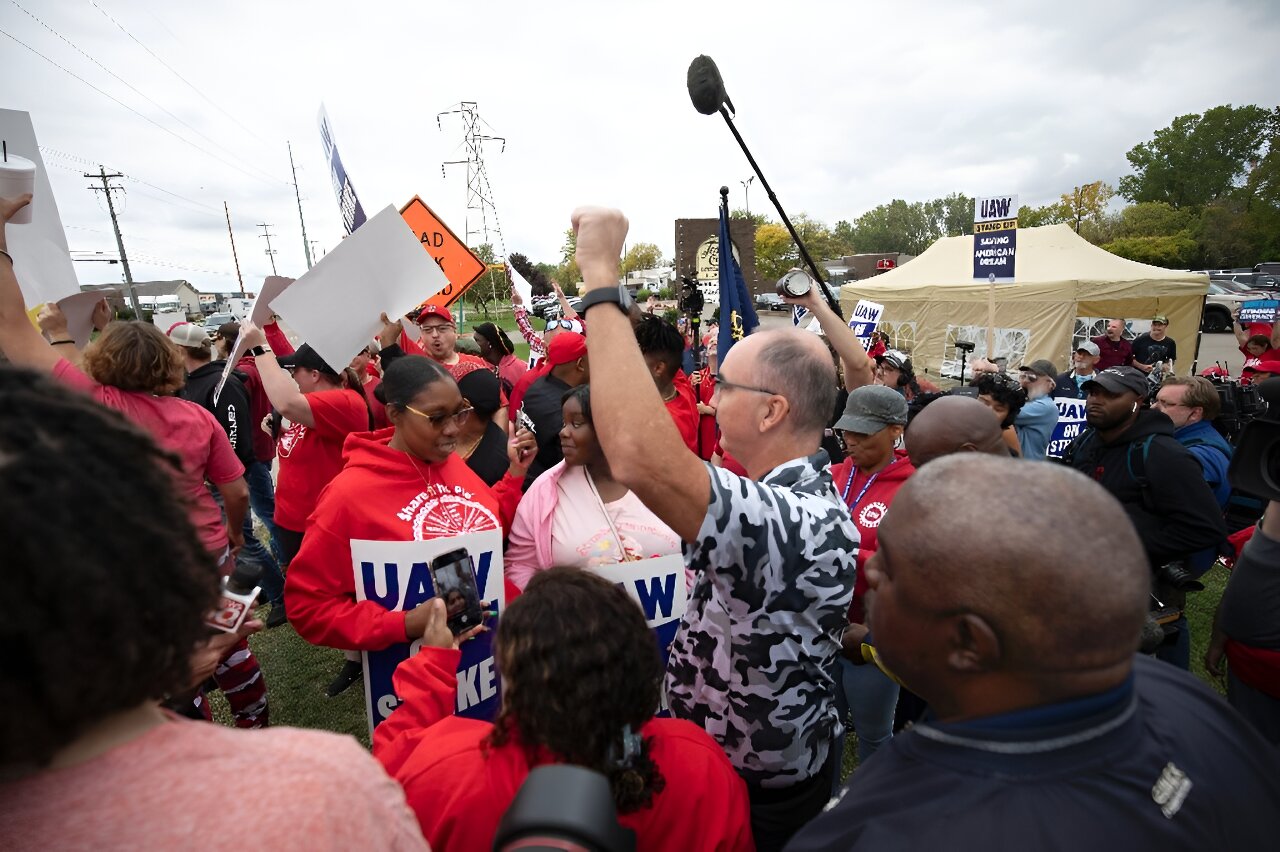 Strike means strong US car sales may be on borrowed timeStrike means strong US car sales may be on borrowed time
