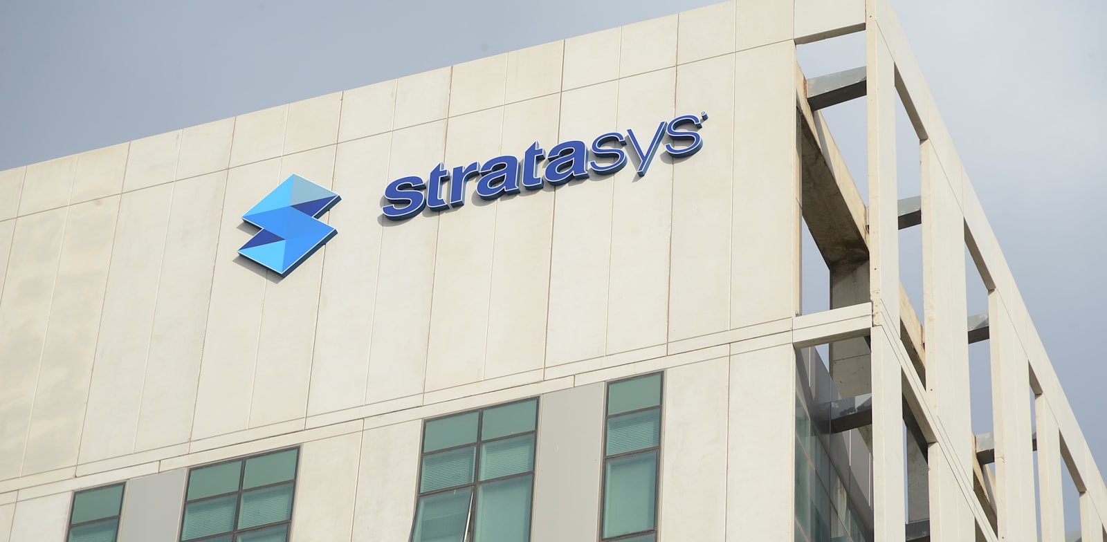 Stratasys shareholders nix merger with Desktop MetalStratasys shareholders nix merger with Desktop Metal
