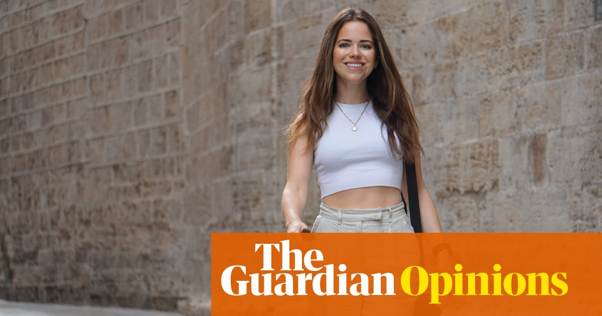 My year as a digital nomad looked perfect online. The reality? Lost luggage and no days off | Francesca SpecterMy year as a digital nomad looked perfect online. The reality? Lost luggage and no days off | Francesca Specter
