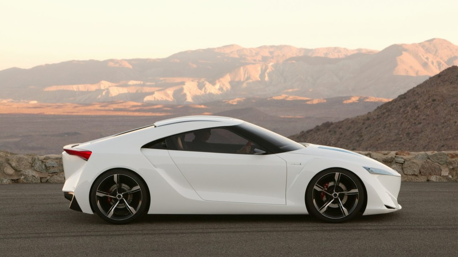 The Forgotten Toyota Concept Car That Still Looks Futuristic TodayThe Forgotten Toyota Concept Car That Still Looks Futuristic Today