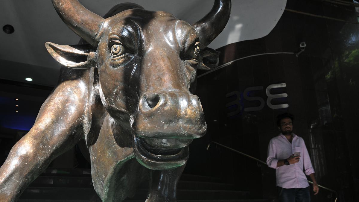 Sensex, Nifty decline on selloff in banking, financial stocksSensex, Nifty decline on selloff in banking, financial stocks
