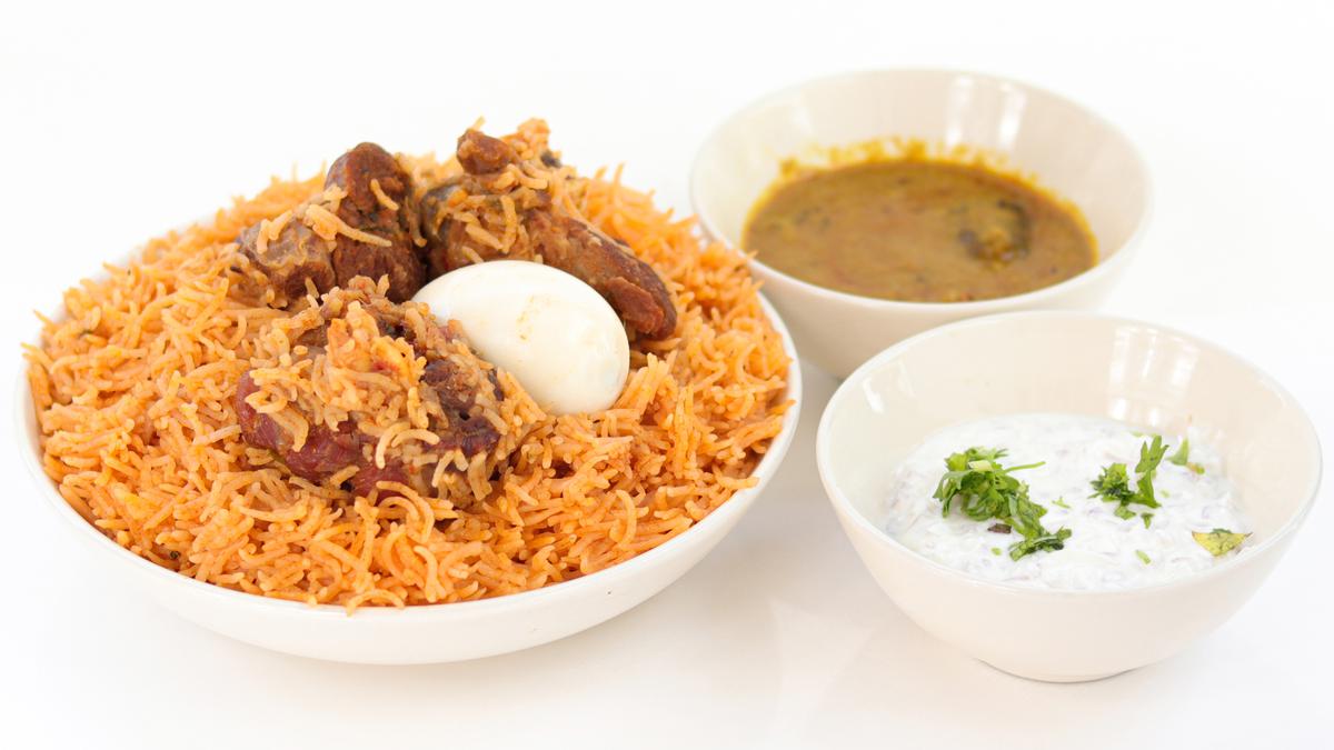 Korma, bada gosht, biryani: Here’s what to order at The Ambur Canteen in ChennaiKorma, bada gosht, biryani: Here’s what to order at The Ambur Canteen in Chennai