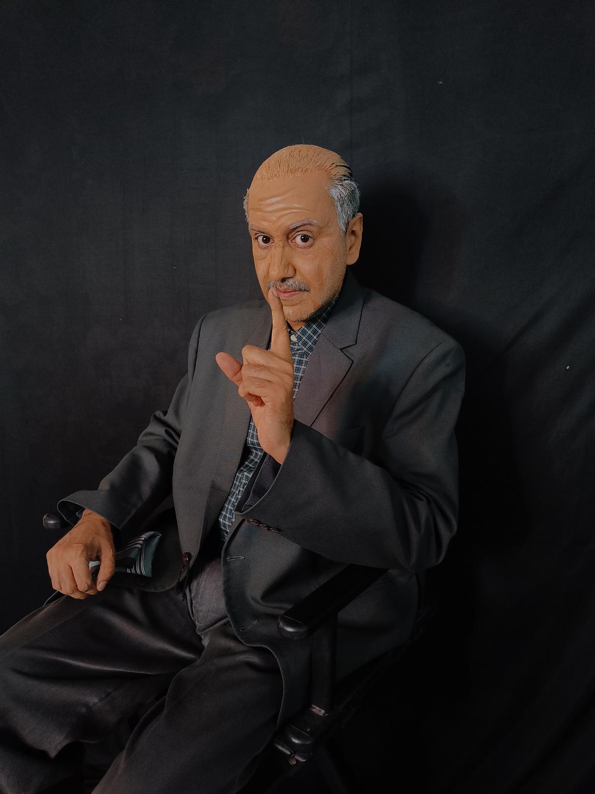 TM Karthik as Simon Weisenthal