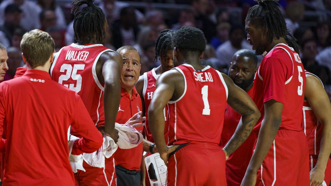 No. 3 Houston denies Temple 2nd upset; beats Owls 81-65No. 3 Houston denies Temple 2nd upset; beats Owls 81-65