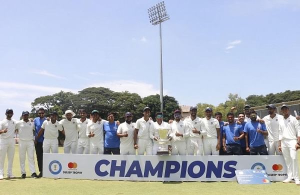 West end up the best in Duleep TrophyWest end up the best in Duleep Trophy