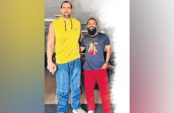 WWE Champion The Great Khali is making his South Indian film debut with Kendada Seragu WWE Champion The Great Khali is making his South Indian film debut with Kendada Seragu 