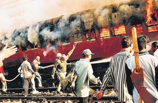 ?The Peacemakers? book review: Harbingers of harmony?The Peacemakers? book review: Harbingers of harmony