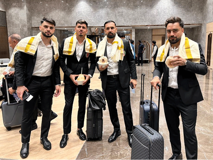 अफगानिस्तान टीम वर्ल्ड कप के लिए भारत पहुंची: 29 सितंबर को साउथ अफ्रीका के खिलाफ खेलेगी वार्म-अप मैच; 5 अक्टूबर से शुरू होगा टूर्नामेंटअफगानिस्तान टीम वर्ल्ड कप के लिए भारत पहुंची: 29 सितंबर को साउथ अफ्रीका के खिलाफ खेलेगी वार्म-अप मैच; 5 अक्टूबर से शुरू होगा टूर्नामेंट