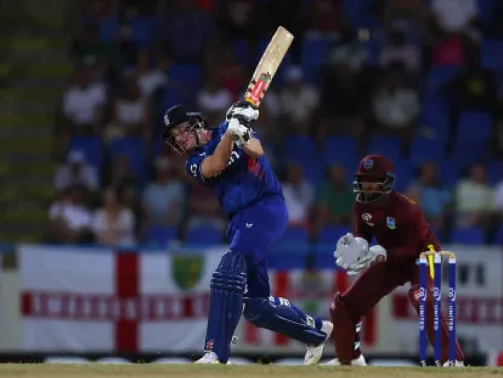 हैरी ब्रूक ने नाबाद 43 रन की पारी खेली।